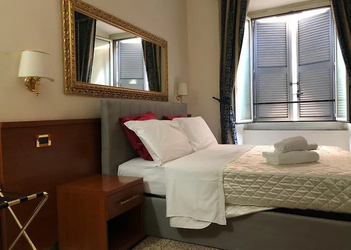 A Rosmini Konukevi 3*